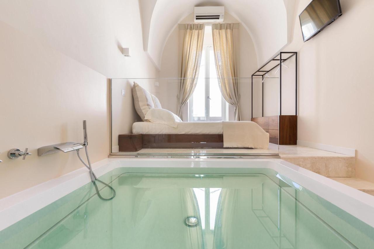 Отель Palazzo Mascetti Остуни Экстерьер фото