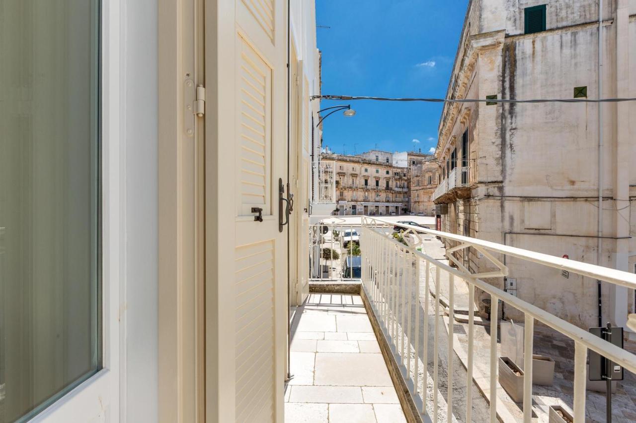 Отель Palazzo Mascetti Остуни Экстерьер фото